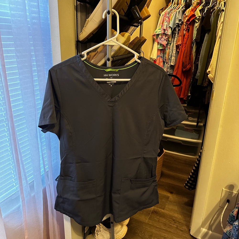 Grey Scrub Top HH Works Size M